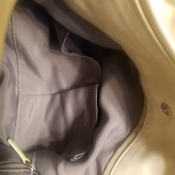 Large leather hobo Coach purse - Picture 6 of 8